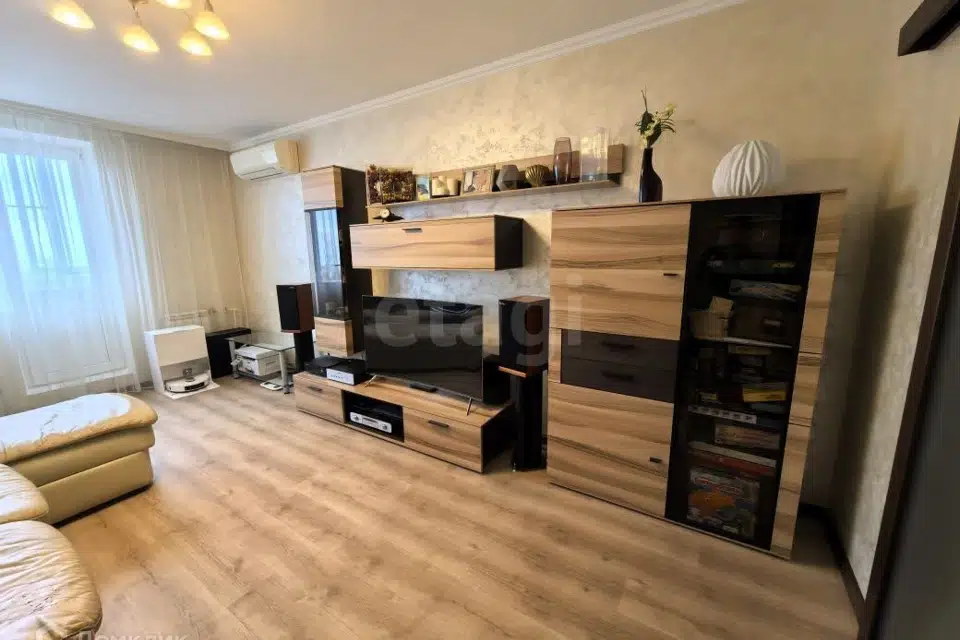 Продаётся 3-комнатная квартира, 75.1 м²