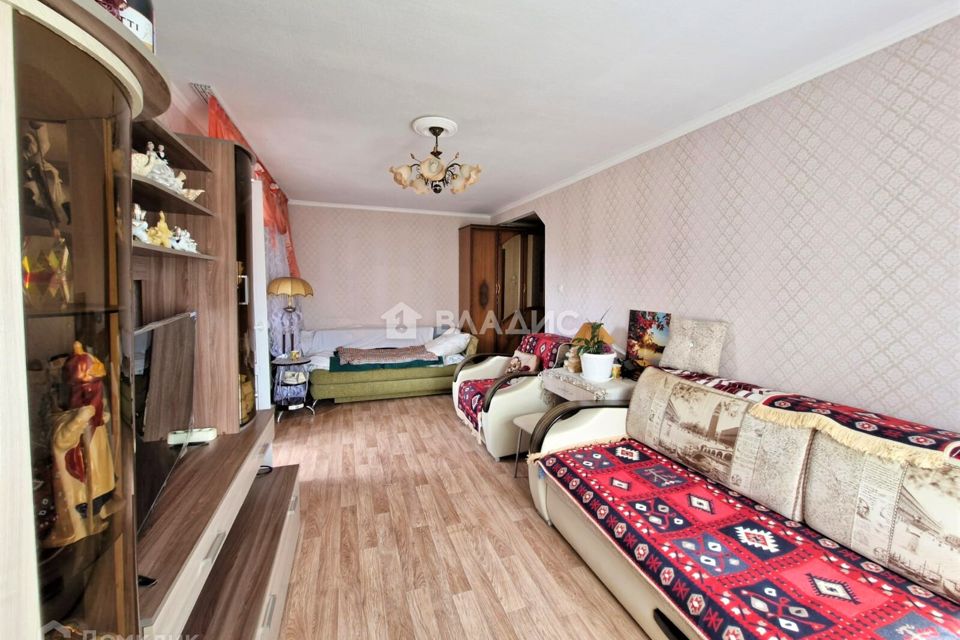 Продаётся 1-комнатная квартира, 35.2 м²