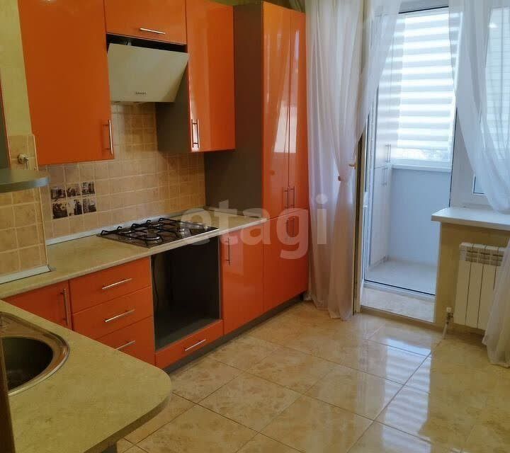 Продаётся 2-комнатная квартира, 60 м²