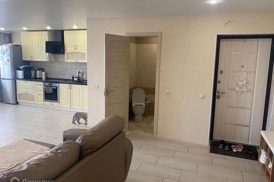 Продаётся 3-комнатная квартира, 90 м²