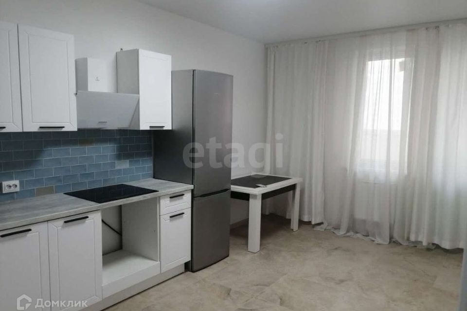 Сдаётся 1-комнатная квартира, 39 м²