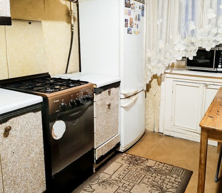 Продаётся 3-комнатная квартира, 59.6 м²