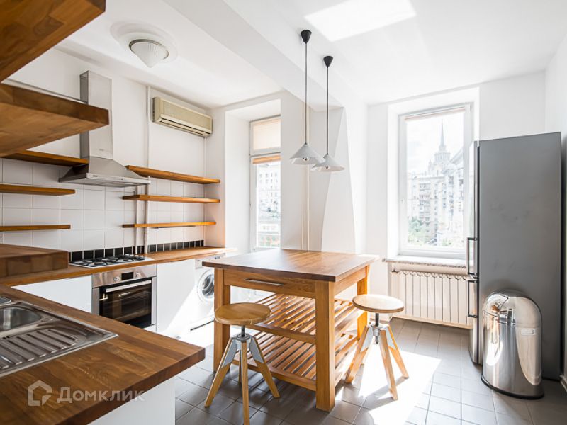 Сдаётся 4-комнатная квартира, 115 м²