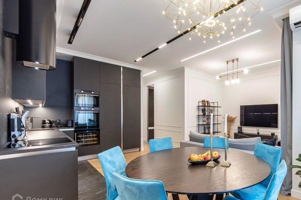 Продаётся 3-комнатная квартира, 72 м²