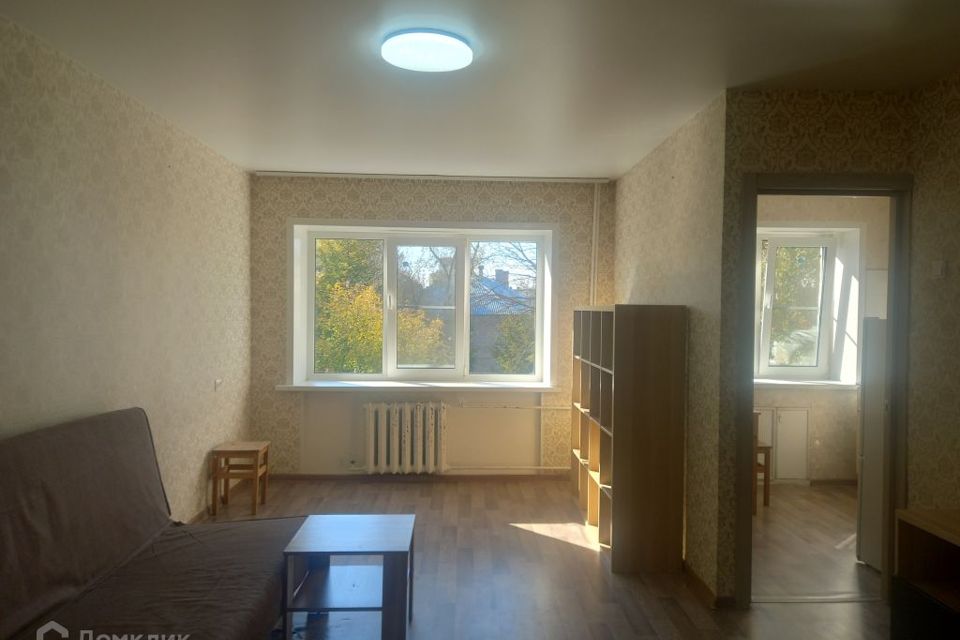 Продаётся 2-комнатная квартира, 43.2 м²