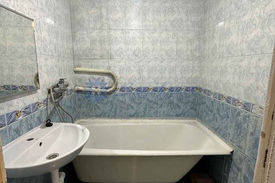 Продаётся 3-комнатная квартира, 63 м²