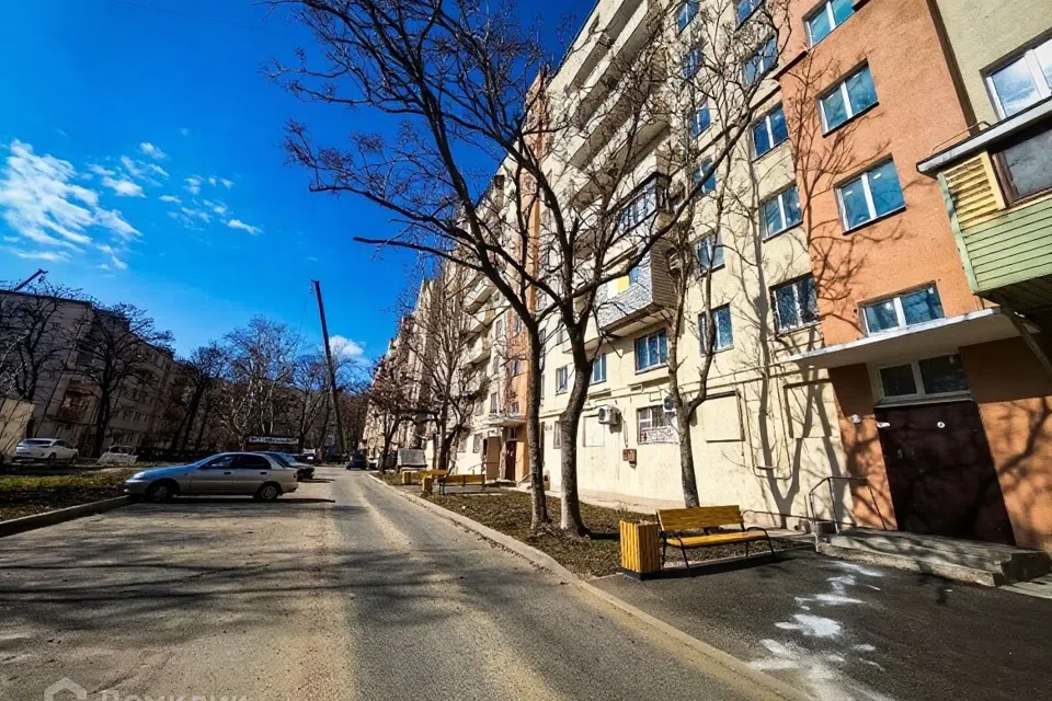 Продаётся 3-комнатная квартира, 57.5 м²