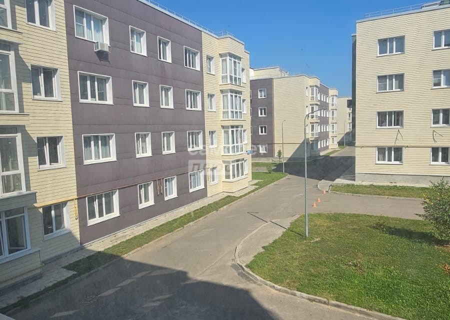 Продаётся 3-комнатная квартира, 79.8 м²