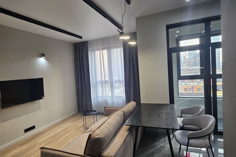 Продаётся 1-комнатная квартира, 37.5 м²