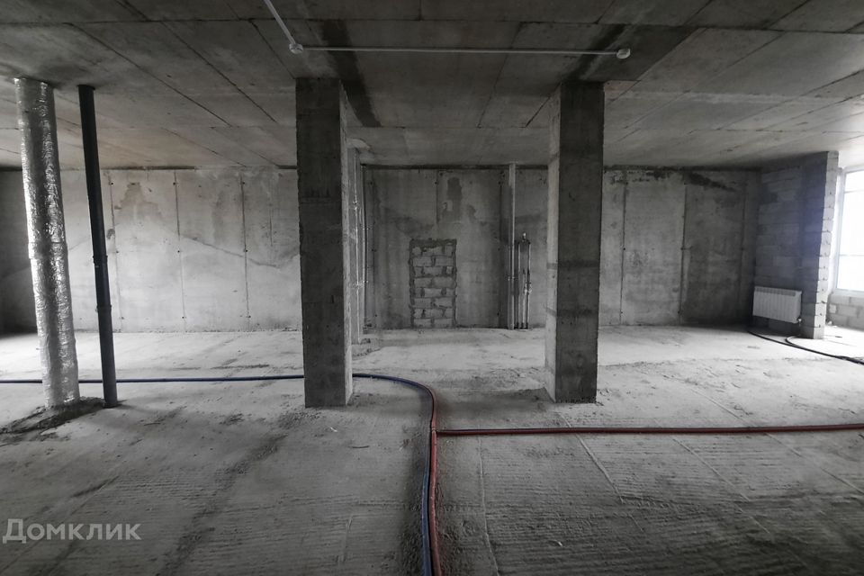 Продаётся 3-комнатная квартира, 117.8 м²