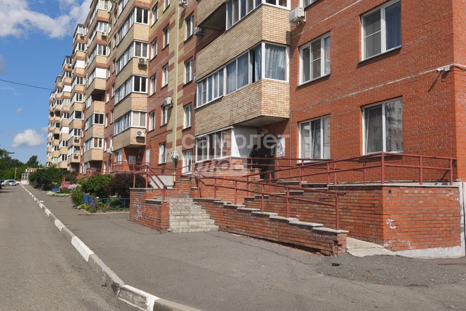 Продаётся 1-комнатная квартира, 44.8 м²