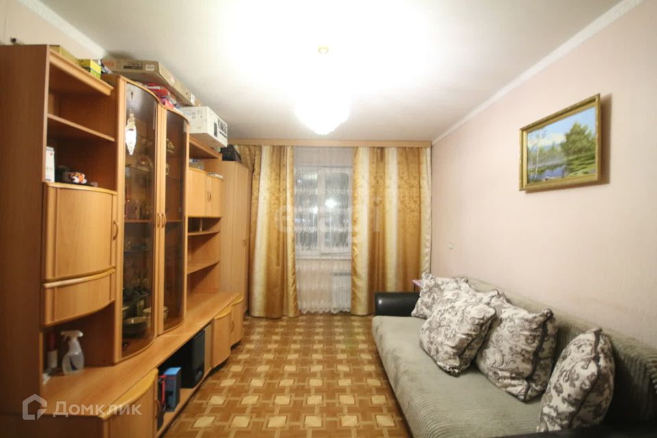 Продаётся 3-комнатная квартира, 59.8 м²