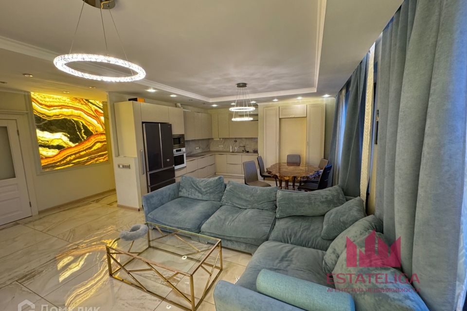 Сдаётся 3-комнатная квартира, 92.8 м²