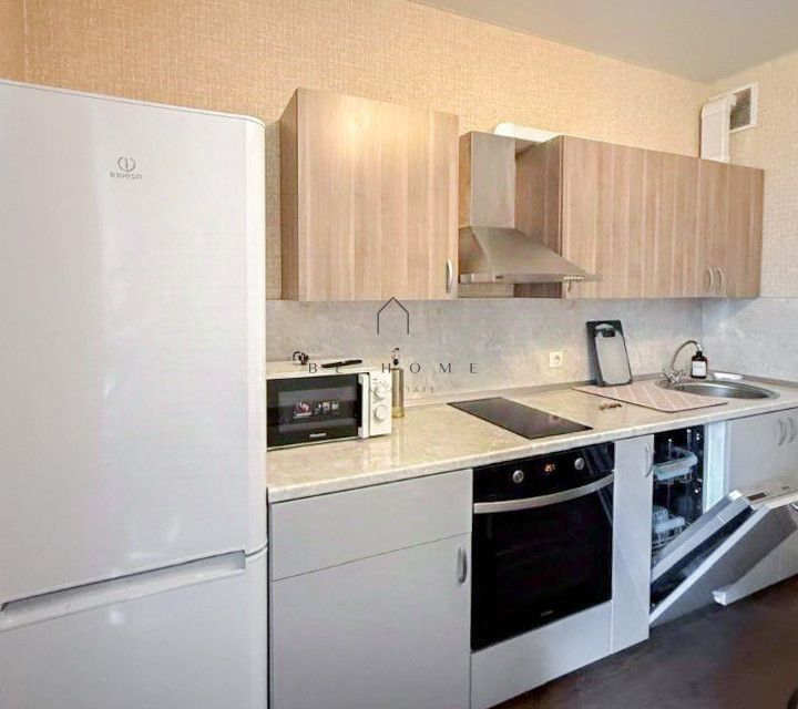 Сдаётся 1-комнатная квартира, 50 м²