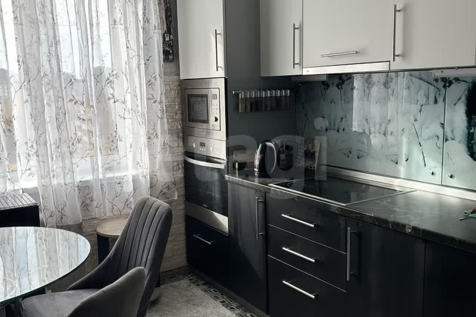 Продаётся 2-комнатная квартира, 50.5 м²