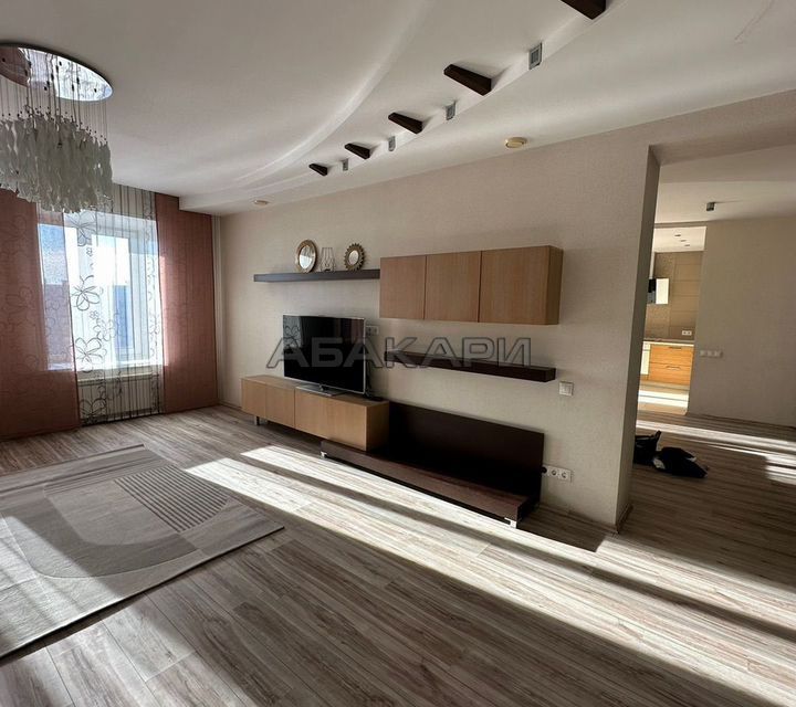 Сдаётся 2-комнатная квартира, 100 м²