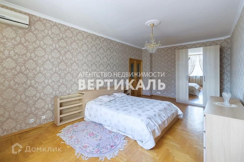 Сдаётся 3-комнатная квартира, 105 м²
