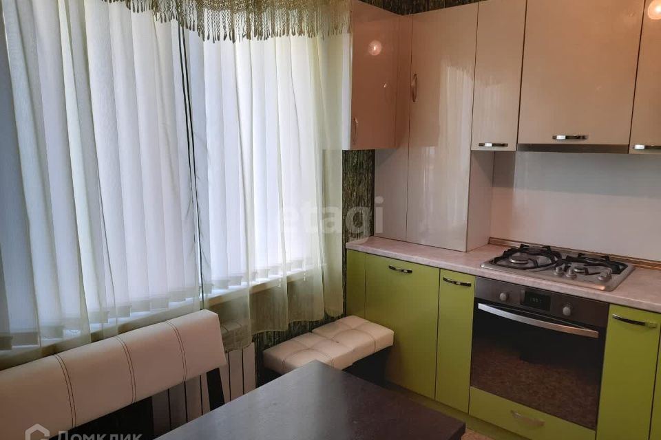 Продаётся 3-комнатная квартира, 72.7 м²