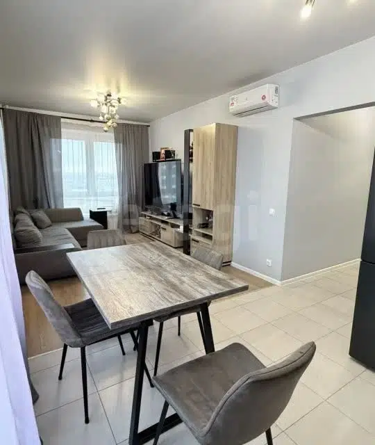 Продаётся 3-комнатная квартира, 58.7 м²