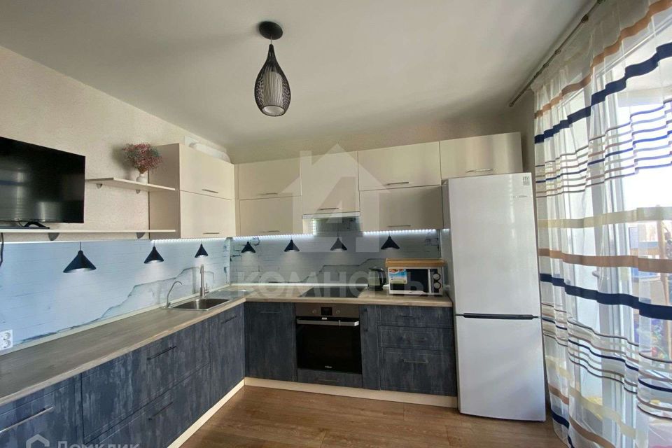 Продаётся 1-комнатная квартира, 38 м²