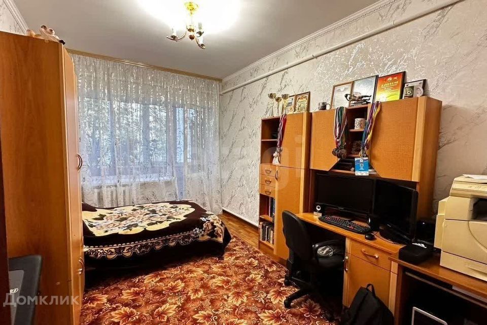 Продаётся 3-комнатная квартира, 72.4 м²