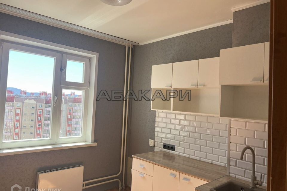 Сдаётся 1-комнатная квартира, 42 м²