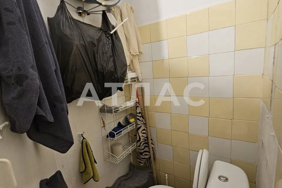 Продаётся 3-комнатная квартира, 57.6 м²