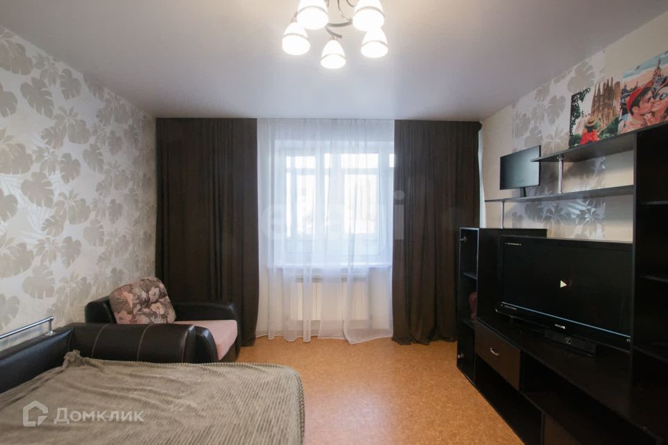 Продаётся 1-комнатная квартира, 40.7 м²