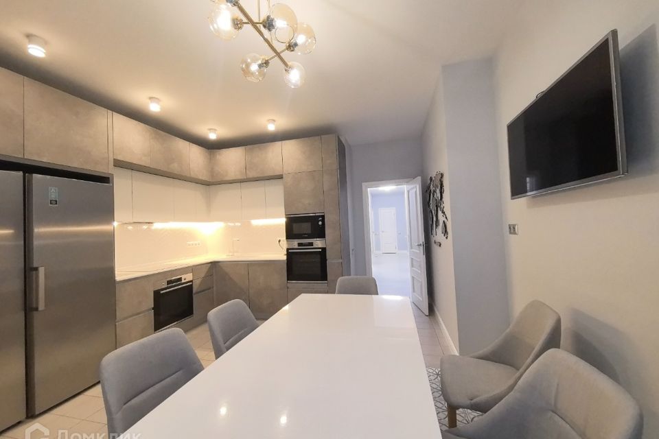 Сдаётся 3-комнатная квартира, 103.2 м²