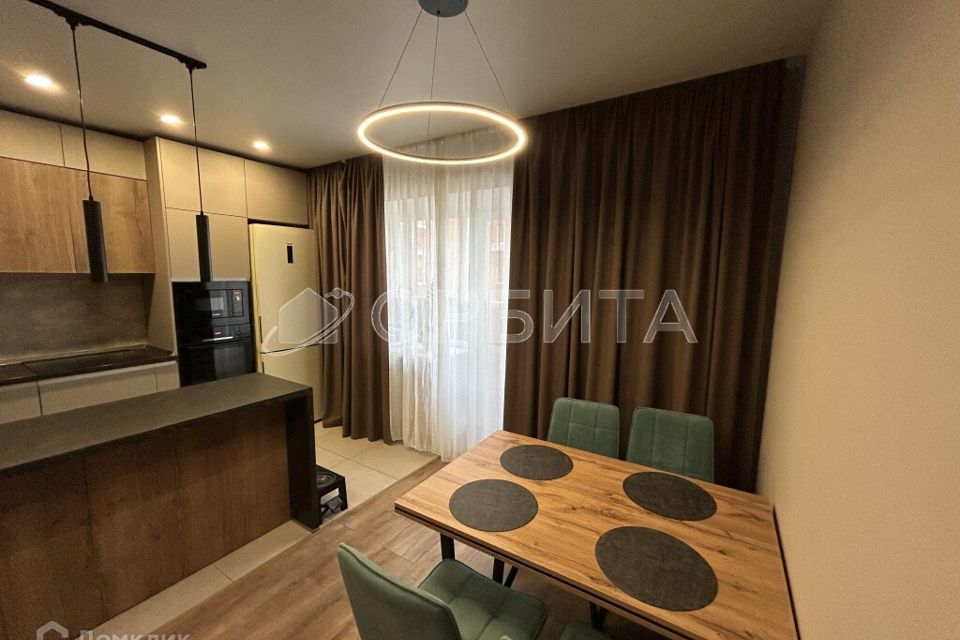 Продаётся 2-комнатная квартира, 84.5 м²