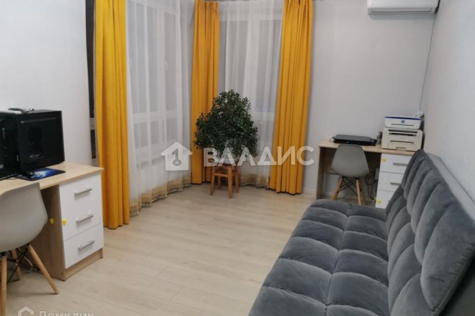 Продаётся 2-комнатная квартира, 64 м²
