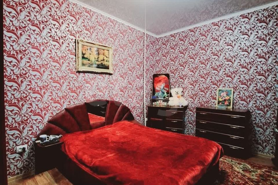 Продаётся 2-комнатная квартира, 108 м²