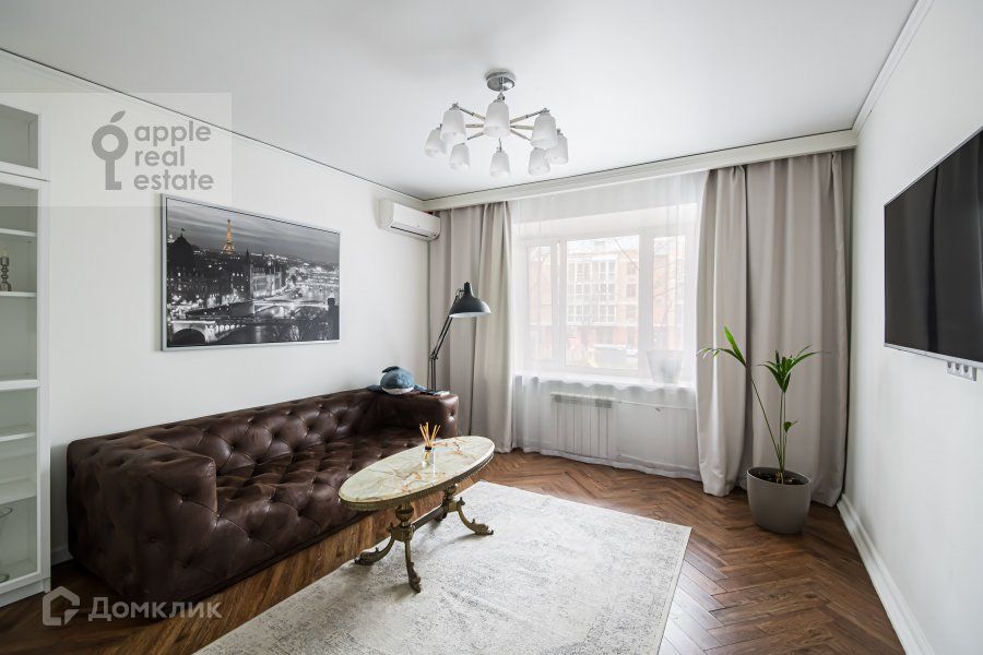 Сдаётся 2-комнатная квартира, 55 м²