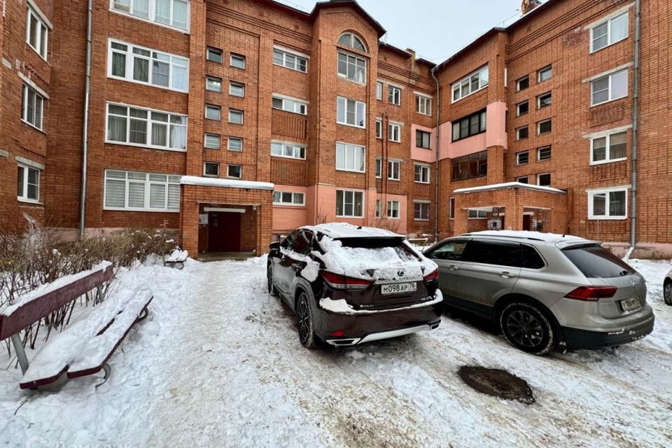 Продаётся 3-комнатная квартира, 85.2 м²