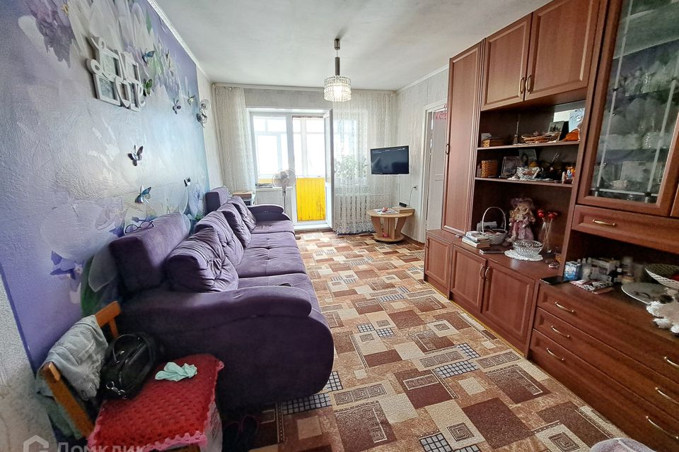 Продаётся 3-комнатная квартира, 56.2 м²