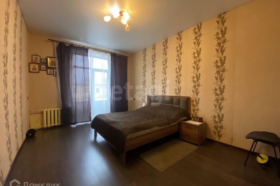 Продаётся 3-комнатная квартира, 82.3 м²