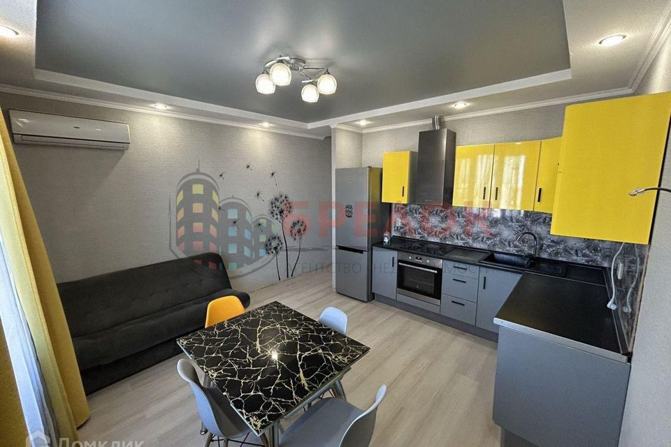 Продаётся 2-комнатная квартира, 56 м²