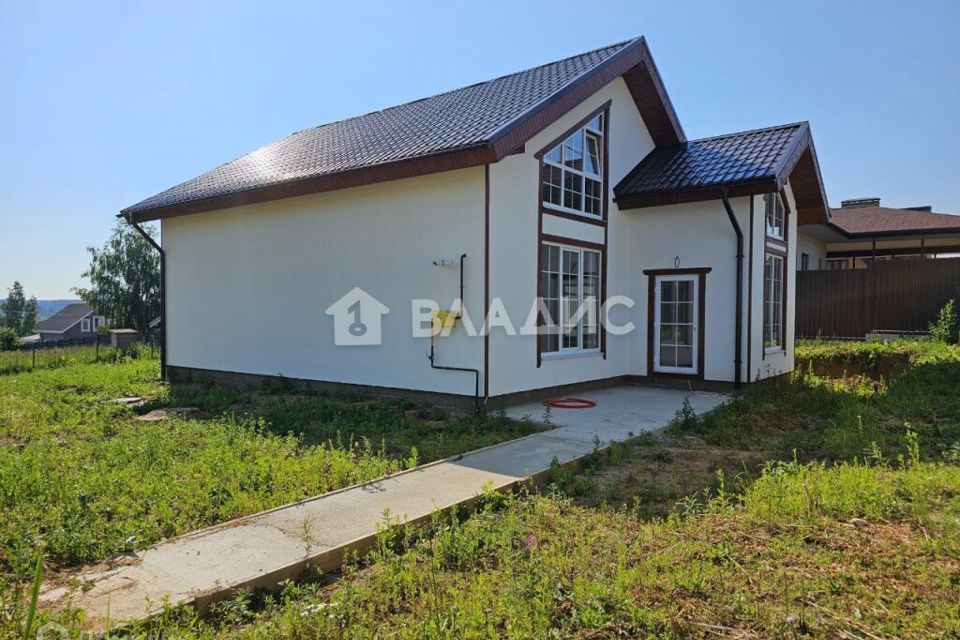 Продаётся 2-этажный дом, 136 м²