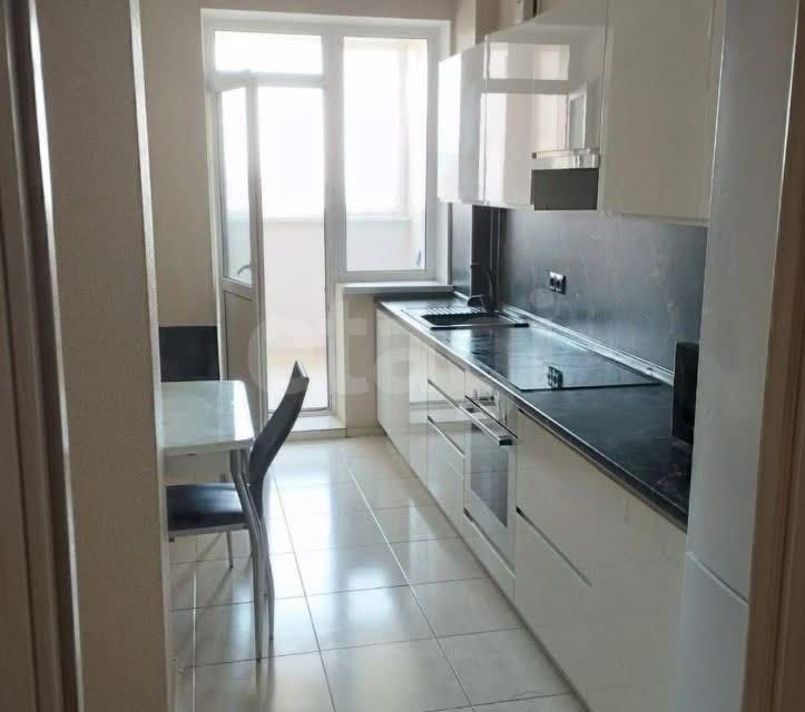 Продаётся 1-комнатная квартира, 37.1 м²