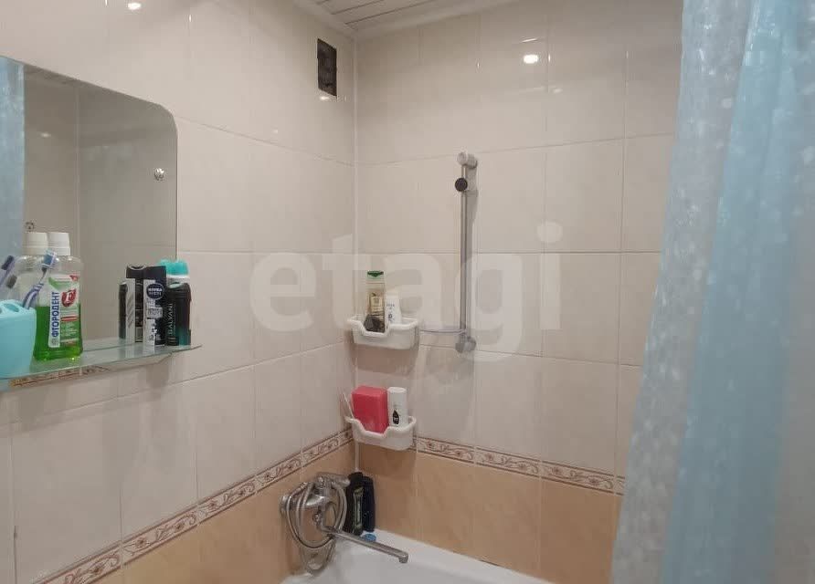 Продаётся 3-комнатная квартира, 59.7 м²