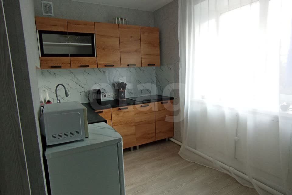 Продаётся 4-комнатная квартира, 79.2 м²