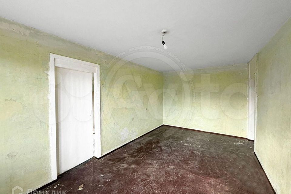 Продаётся 3-комнатная квартира, 56.8 м²