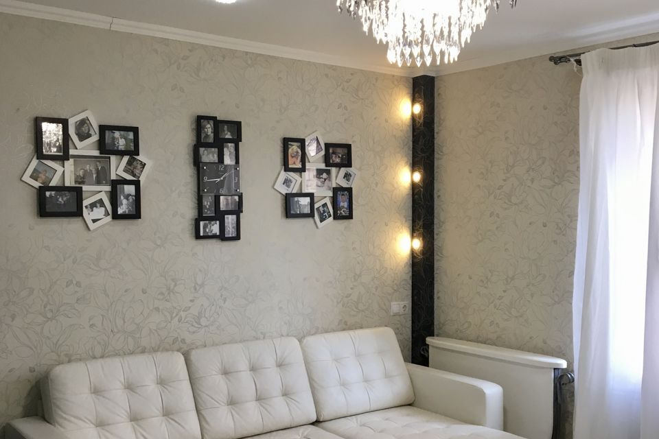 Продаётся 2-комнатная квартира, 37.4 м²