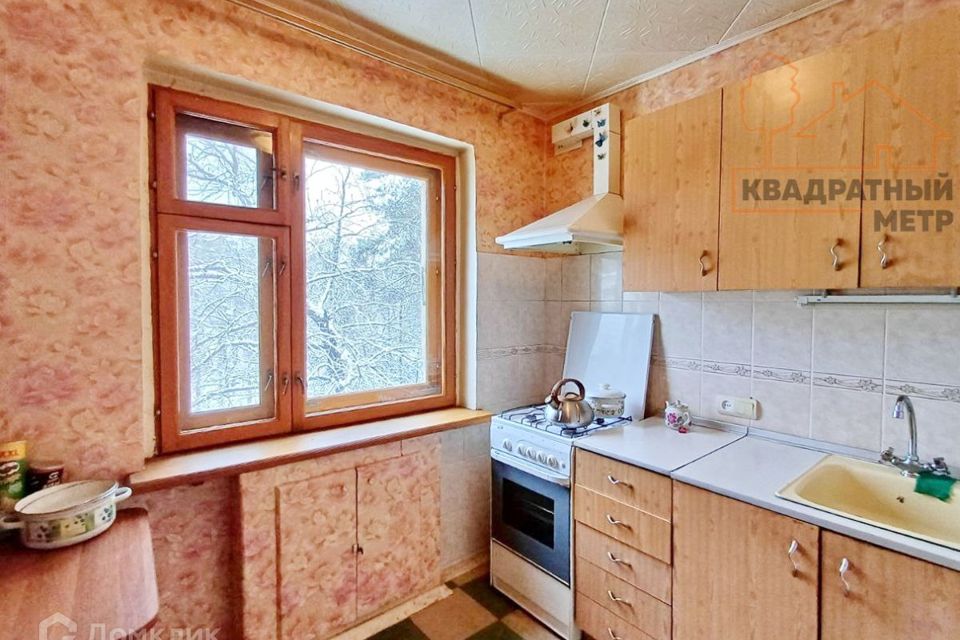 Продаётся 2 комнаты в 3-комн. квартире, 69.7 м²