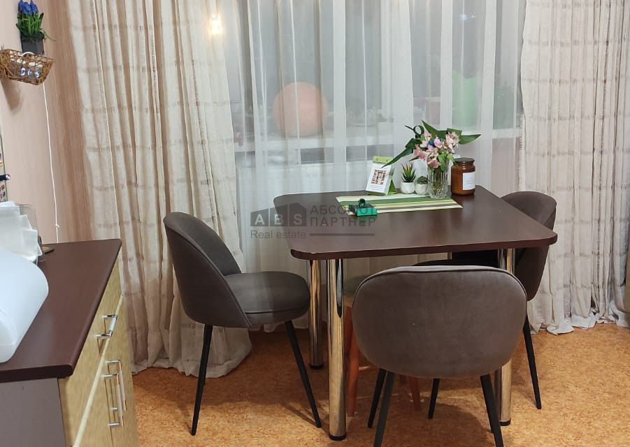 Продаётся 2-комнатная квартира, 58.6 м²