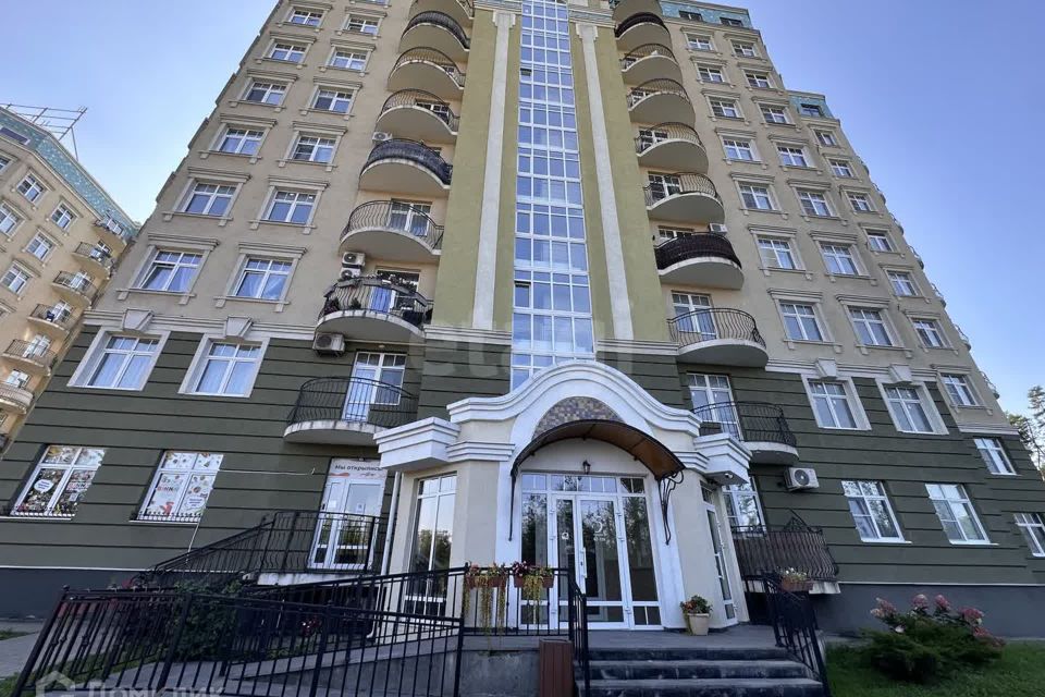 Продаётся 2-комнатная квартира, 65 м²