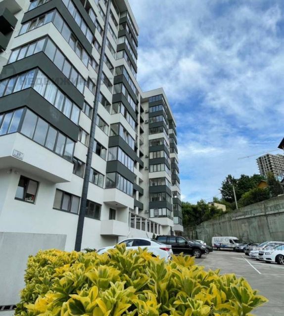 Продаётся 1-комнатная квартира, 37.8 м²