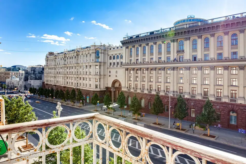 Продаётся 3-комнатная квартира, 91 м²