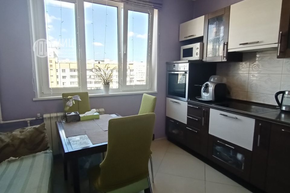 Продаётся 2-комнатная квартира, 56.6 м²