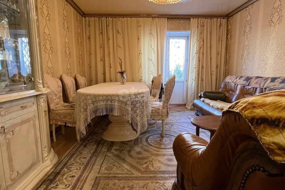 Продаётся 3-комнатная квартира, 62.5 м²
